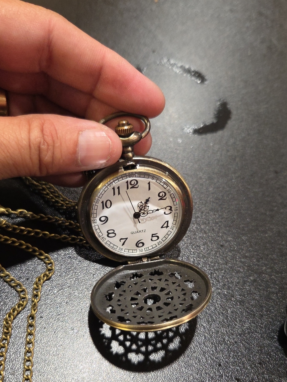 Vintage-Style Bronze Pocket Watch Necklace – White Dial